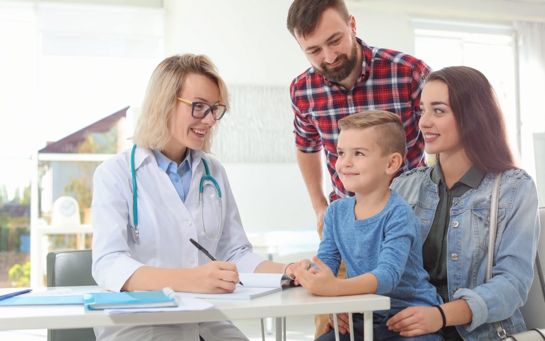 Seguro de salud familiar: cómo elegir una póliza que cuide a todos